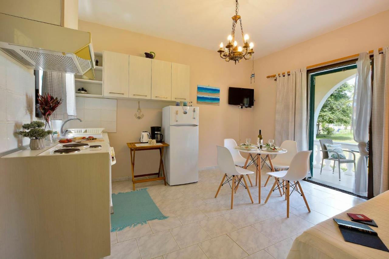 Ariadni Sidari Beach House Buitenkant foto